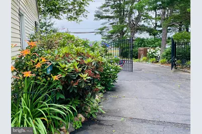 1901 Oxford Valley Road, Yardley, PA 19067 - Photo 32