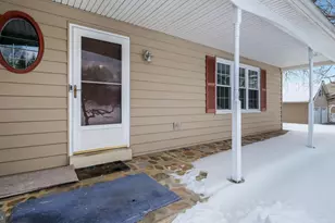 79 Lynwood Dr, Chalfont, PA 18914 - Photo 2