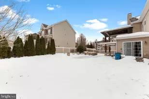 2 Camellia, Feasterville-Trevose, PA 19053 - Photo 4