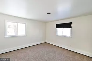 35 Fairway Dr, Yardley, PA 19067 - Photo 14