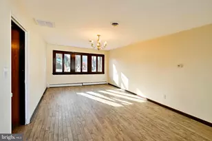 35 Fairway Dr, Yardley, PA 19067 - Photo 22