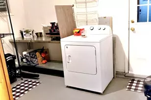 30 Misty Pine Rd, Levittown, PA 19056 - Photo 8