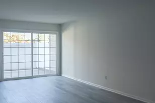 20012 Beacon Hill Dr, Southampton, PA 18966 - Photo 4