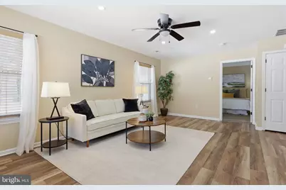 24 Avenrowe Court, Fairless Hills, PA 19030 - Photo 4