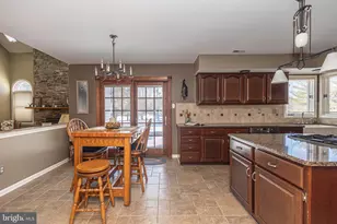 895 Slate Hill Rd, Yardley, PA 19067 - Photo 20