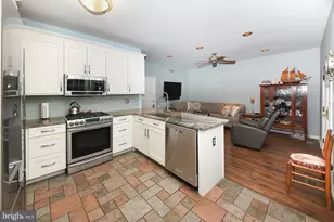 2053 Christina, Langhorne, PA 19053 - Photo 16