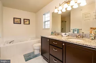 4079 Redbud Cir, Doylestown, PA 18902 - Photo 12