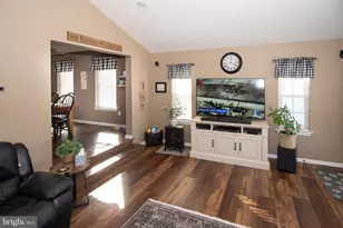 2038 Valley View Dr, Quakertown, PA 18951 - Photo 16