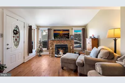 460 Logan Street, Bristol, PA 19007 - Photo 4