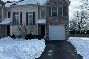 133 Sugarbush Dr, Perkasie, PA 18944 - Photo 1