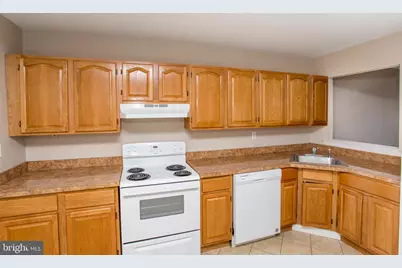 10014 Beacon Hill Drive, Southampton, PA 18966 - Photo 14