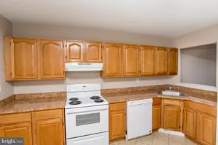 10014 Beacon Hill Dr, Southampton, PA 18966 - Photo 14