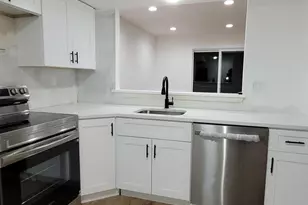 4 Stewer Ln, Perkasie, PA 18944 - Photo 4