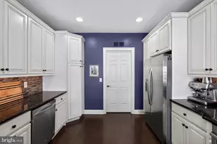 284 Willow Dr, Newtown, PA 18940 - Photo 8