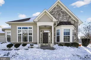 284 Willow Dr, Newtown, PA 18940 - Photo 1