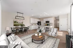 46 N 8th St, Perkasie, PA 18944 - Photo 2