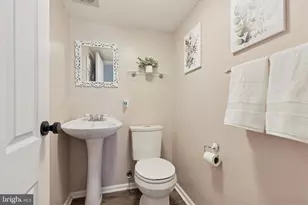 27 Lindley Rd, Churchville, PA 18966 - Photo 10