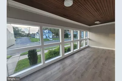 437 W Bridge Street, Morrisville, PA 19067 - Photo 4