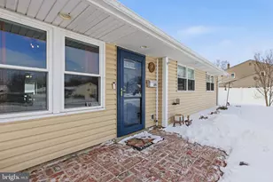 201 Allendale Dr, Morrisville, PA 19067 - Photo 2