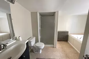 416 Washington St, Bristol, PA 19007 - Photo 10