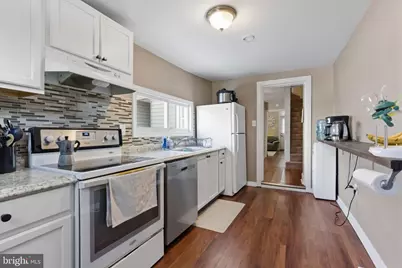 323 Wilson Street, Bristol, PA 19007 - Photo 10