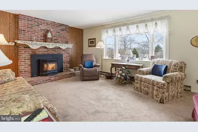 1627 Diamond Street, Sellersville, PA 18960 - Photo 4