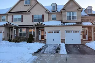 3190 Brookside Dr, Furlong, PA 18925 - Photo 2