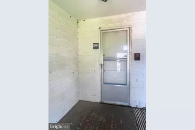 622 W Bridge Street, Morrisville, PA 19067 - Photo 4