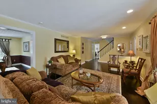 443 Knollbrook Dr, Langhorne, PA 19047 - Photo 8