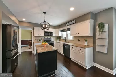 443 Knollbrook Drive, Langhorne, PA 19047 - Photo 14