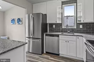 111 Hidden Valley Ln, Newtown, PA 18940 - Photo 16