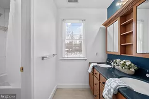 301 Brookside Ct, Chalfont, PA 18914 - Photo 48