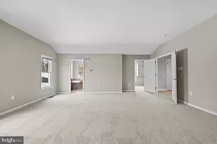 301 Brookside Ct, Chalfont, PA 18914 - Photo 38