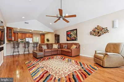 189 Villa Drive, Warminster, PA 18974 - Photo 8