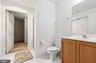 189 Villa Dr, Warminster, PA 18974 - Photo 18