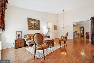 189 Villa Dr, Warminster, PA 18974 - Photo 4