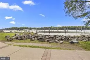 702 Corson St, Bristol, PA 19007 - Photo 38