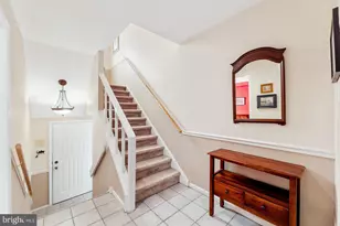 18 Golf Club Dr, Langhorne, PA 19047 - Photo 2