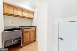 18 Golf Club Dr, Langhorne, PA 19047 - Photo 36