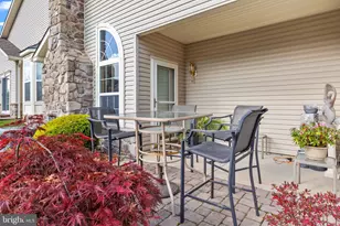 146 Fairway Dr, Warminster, PA 18974 - Photo 32