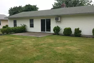 19 Butterfly Ln, Levittown, PA 19054 - Photo 30