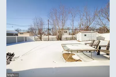 19 Butterfly Lane, Levittown, PA 19054 - Photo 28