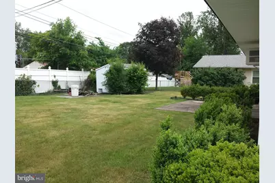 19 Butterfly Lane, Levittown, PA 19054 - Photo 32