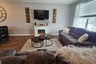 202 Pond Vw Ct, Quakertown, PA 18951 - Photo 8