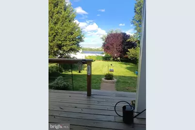 7122 N Radcliffe Street, Bristol, PA 19007 - Photo 4