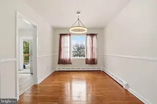 7122 N Radcliffe St, Bristol, PA 19007 - Photo 12