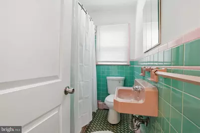 7122 N Radcliffe Street, Bristol, PA 19007 - Photo 14