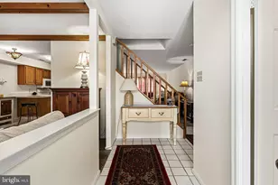 212 Clover Hill Ct, Yardley, PA 19067 - Photo 6