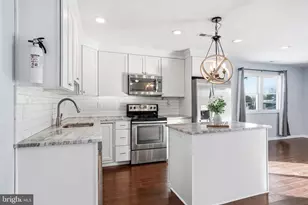 48 Gridiron Rd, Levittown, PA 19057 - Photo 6