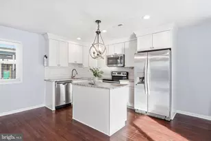 48 Gridiron Rd, Levittown, PA 19057 - Photo 8